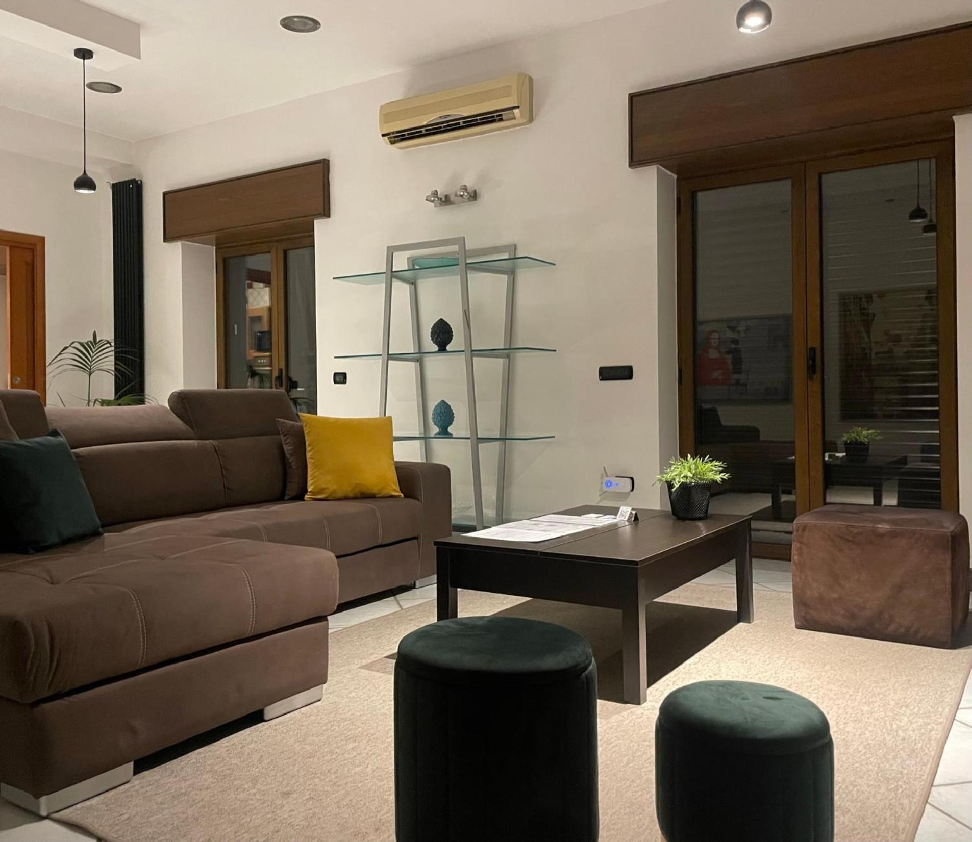 Sky And Green Luxury Apartament ボスコレアーレ エクステリア 写真
